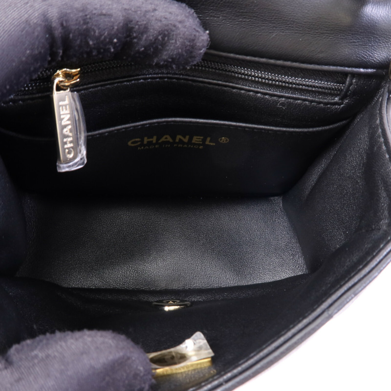 CHANEL 羊皮皮革Chocolate Bar Mini Flap金扣鏈帶肩背袋-4