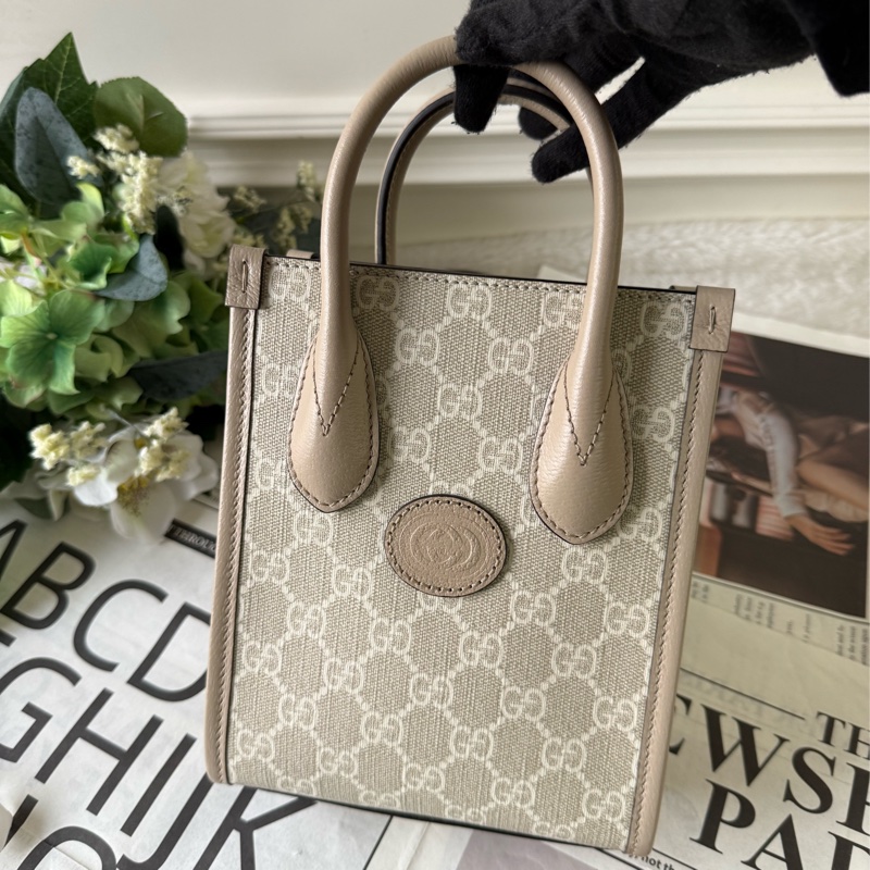 Interlocking G 迷你手提/斜背托特包(燕麥色)-1