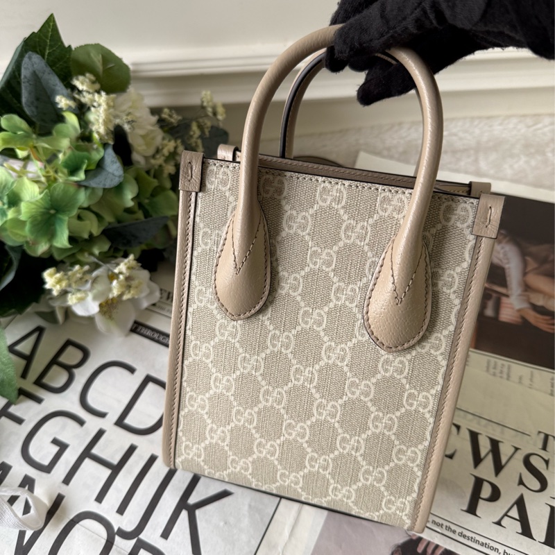 Interlocking G 迷你手提/斜背托特包(燕麥色)-3