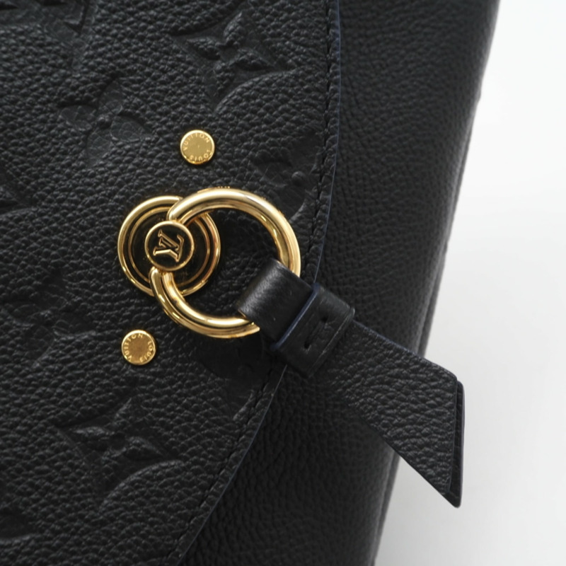 路易威登 (LOUIS VUITTON) Monogram Empreinte Blanche BB Noir M43624 女士單肩包，黑/藍小牛皮-3