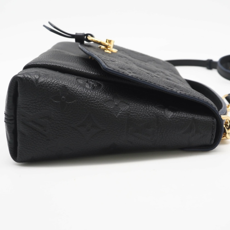 路易威登 (LOUIS VUITTON) Monogram Empreinte Blanche BB Noir M43624 女士單肩包，黑/藍小牛皮-6