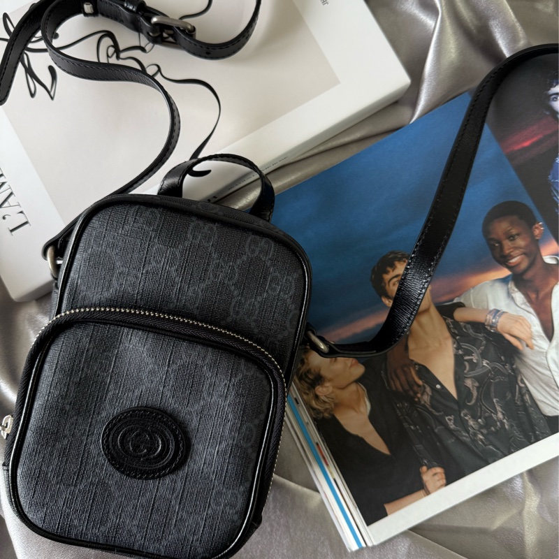 Interlocking G 標誌迷你拉鍊二用包(黑灰色)-0