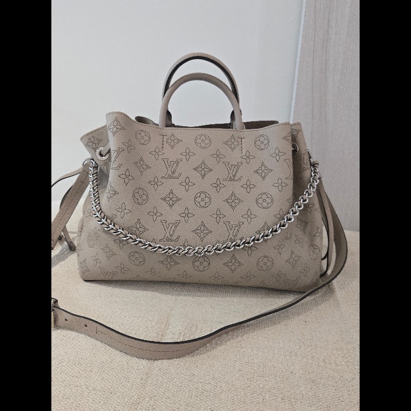 原價17萬 Louis Vuitton LV 路易威登 月光女神 Bella Tote 鏤空雕花兩用托特包-4
