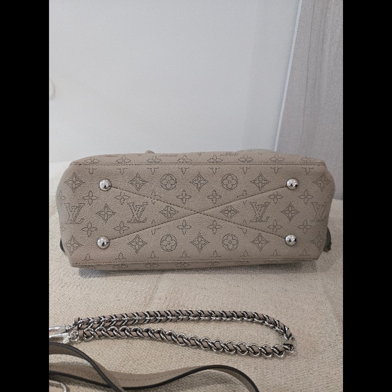 原價17萬 Louis Vuitton LV 路易威登 月光女神 Bella Tote 鏤空雕花兩用托特包-22