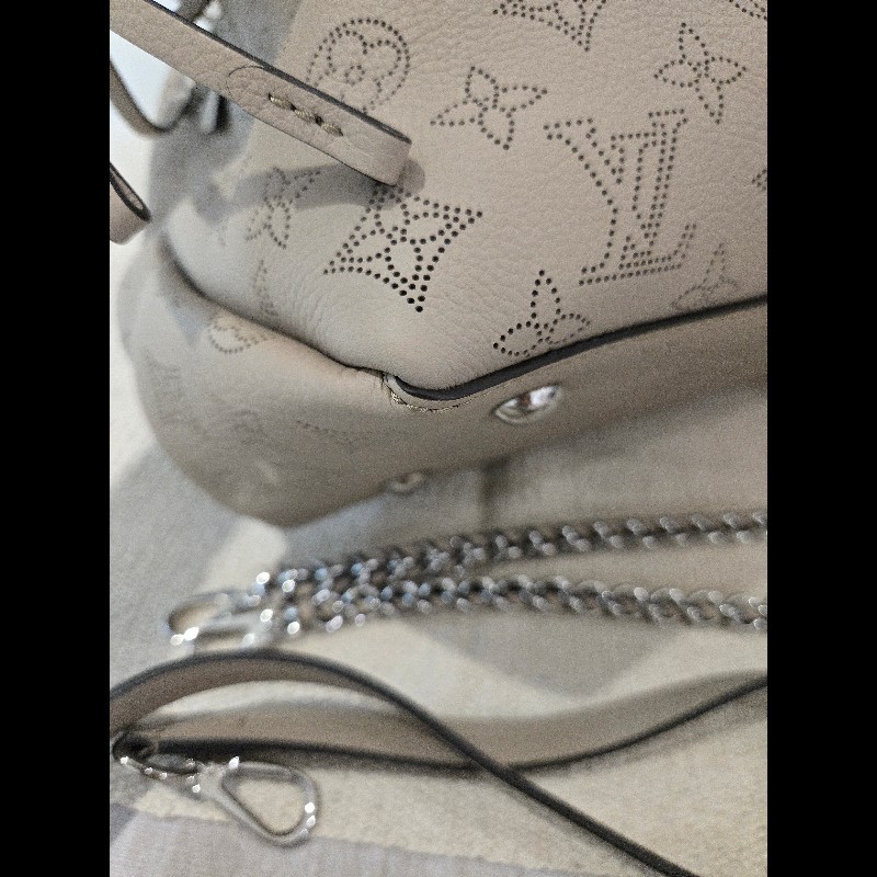 原價17萬 Louis Vuitton LV 路易威登 月光女神 Bella Tote 鏤空雕花兩用托特包-25