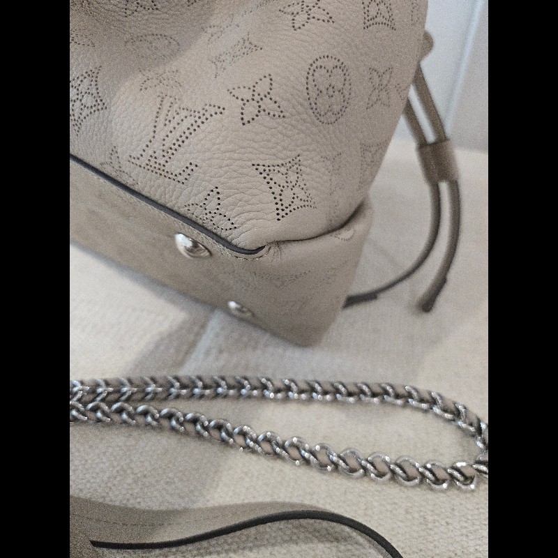 原價17萬 Louis Vuitton LV 路易威登 月光女神 Bella Tote 鏤空雕花兩用托特包-26