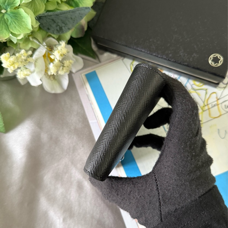 匠心系列防刮牛皮對開6卡短夾(黑色)-2