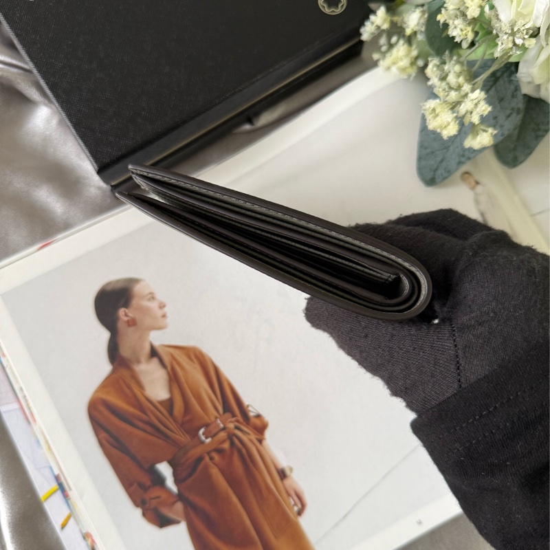 匠心系列防刮牛皮對開8卡短夾(灰色)-5