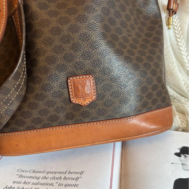 思琳 賽琳 棕色 老花凱旋門 皮革包 水桶包 水桶包 斜背包 側背包  中古包包 托特包 側肩包 老花水桶包 復古包 古董包 celine vintage drawstring bucket bag-7