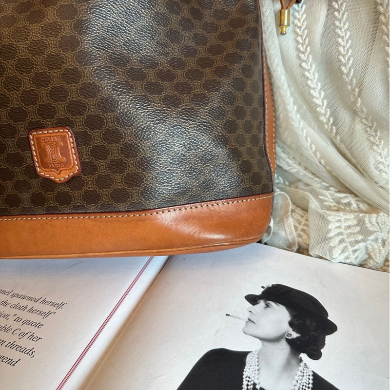 思琳 賽琳 棕色 老花凱旋門 皮革包 水桶包 水桶包 斜背包 側背包  中古包包 托特包 側肩包 老花水桶包 復古包 古董包 celine vintage drawstring bucket bag-8