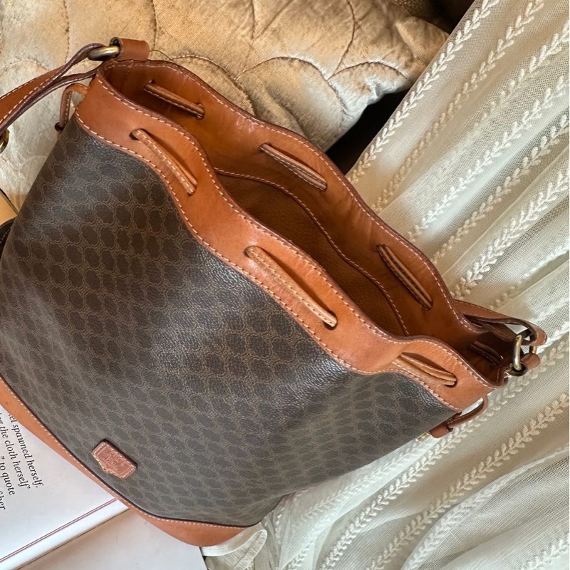 思琳 賽琳 棕色 老花凱旋門 皮革包 水桶包 水桶包 斜背包 側背包  中古包包 托特包 側肩包 老花水桶包 復古包 古董包 celine vintage drawstring bucket bag-18