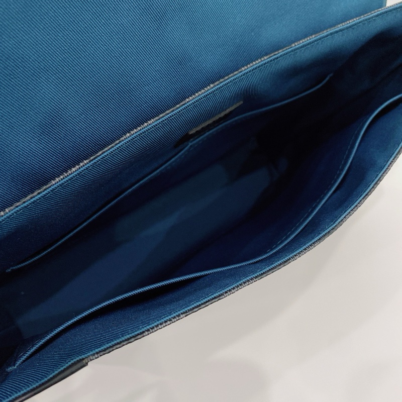 近新 LV路易威登 灰棋盤格 男士斜挎包 郵差包-5