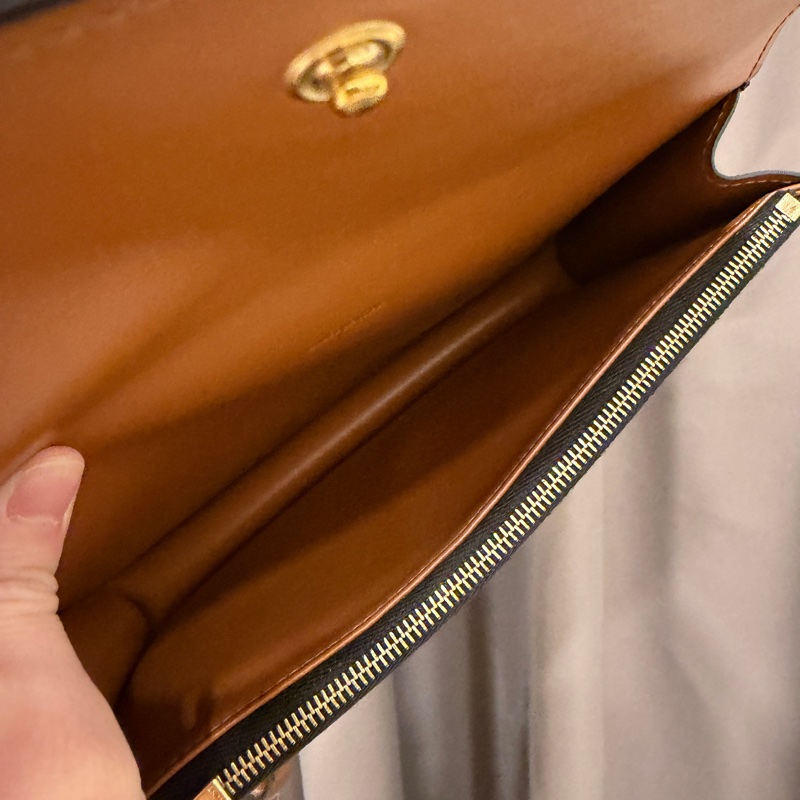 Celine PVC咖牛皮斜背WOC-14