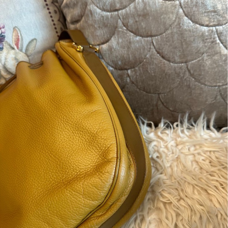 羅意威 蛋蛋包 棕色 焦糖色 水桶包 水桶包 斜背包 側背包  中古包包 托特包 側肩包 水桶包 復古包 古董包 vintage loewe drawstring bucket bag-12