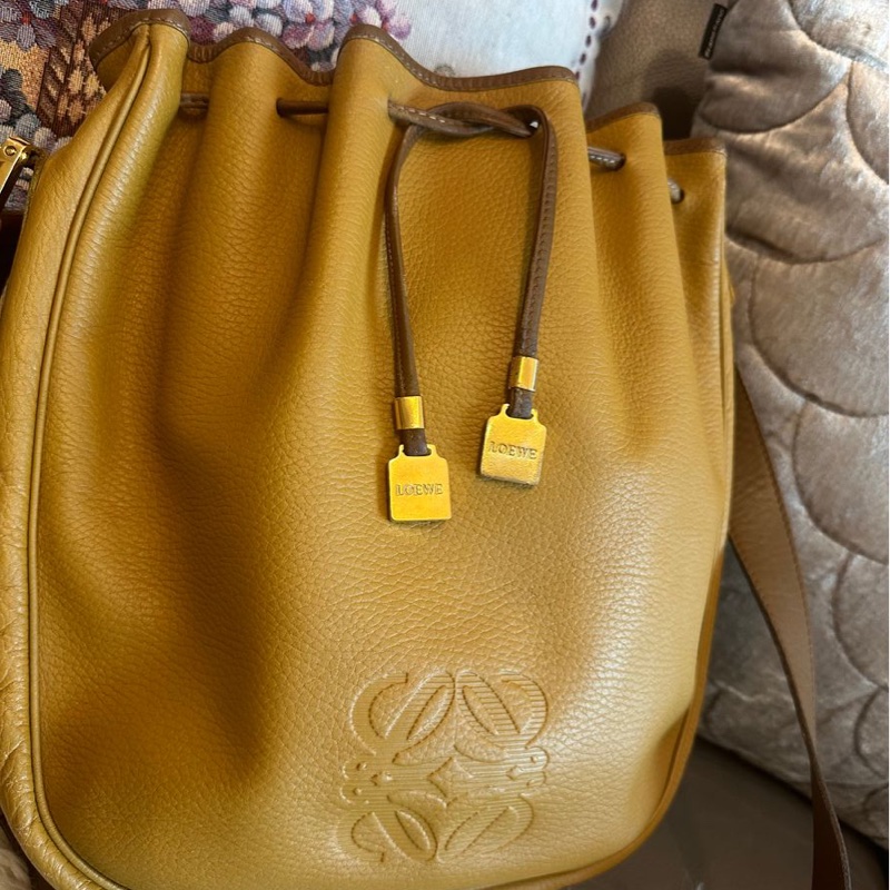 羅意威 蛋蛋包 棕色 焦糖色 水桶包 水桶包 斜背包 側背包  中古包包 托特包 側肩包 水桶包 復古包 古董包 vintage loewe drawstring bucket bag-20