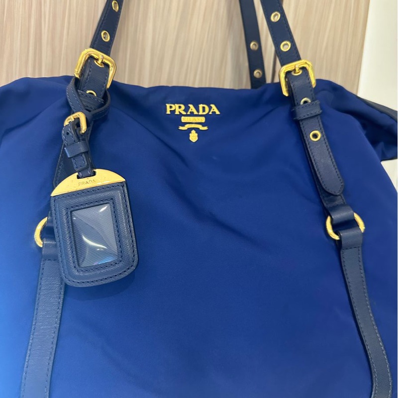 普拉達 經典尼龍皮革兩用的托特包 深藍色 PRADA金字浮雕LOGO尼龍肩背/斜背兩用購物包-7