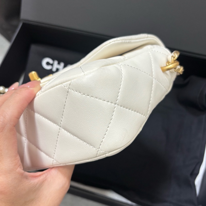 Chanel白金羊皮珍珠皮穿練調節扣mini coco晶片款-6