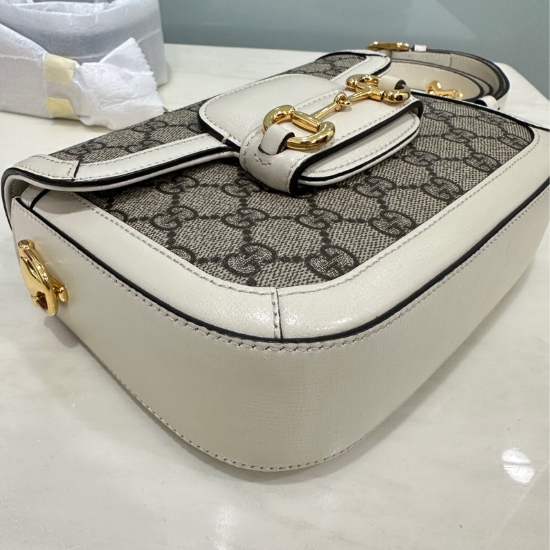 Gucci 古馳 1955白色老花馬銜扣馬鞍包 雙肩帶 可單 肩可斜挎 經典復古-2