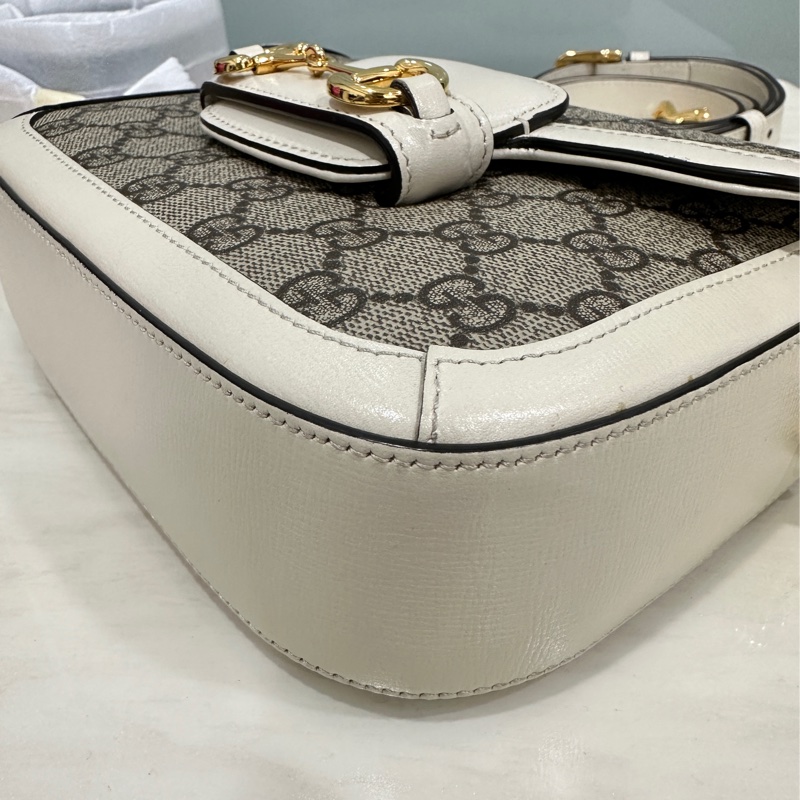 Gucci 古馳 1955白色老花馬銜扣馬鞍包 雙肩帶 可單 肩可斜挎 經典復古-12