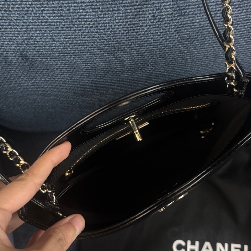 近全新Chanel AS4133 mini 31bag黑金油蠟羊皮手提肩背斜背包-11