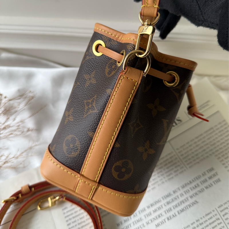 Monogram Nano Noe 迷你水桶包 M81266-1