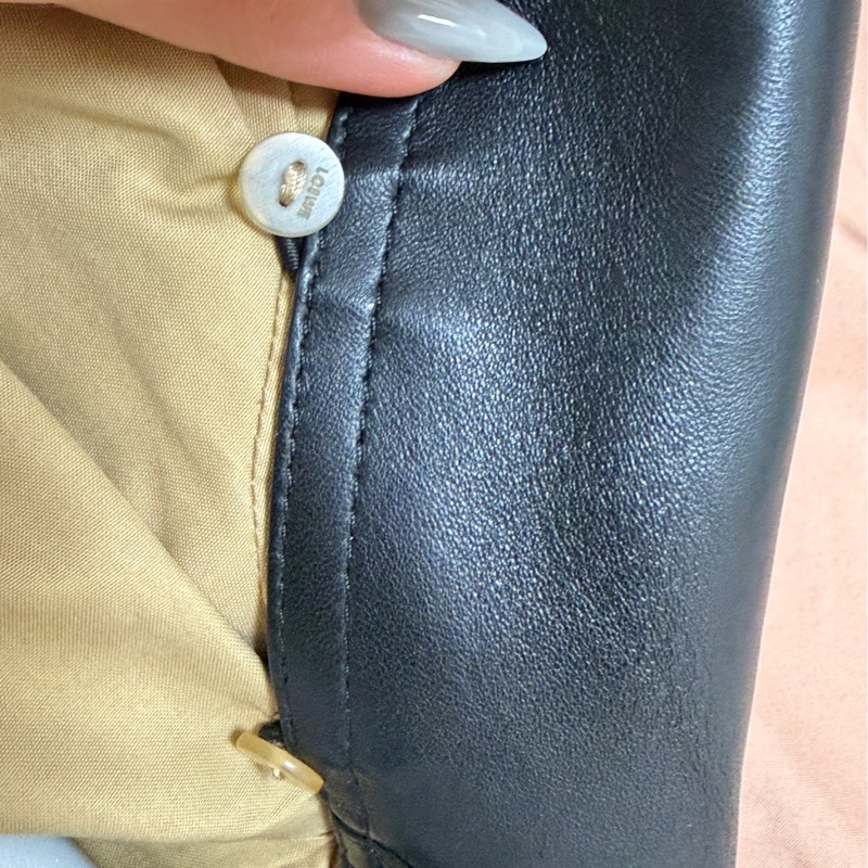 Loewe Pleated Trench Coat  卡其風衣外套 領子可拆 領子/背後logo標是羊皮材質-10