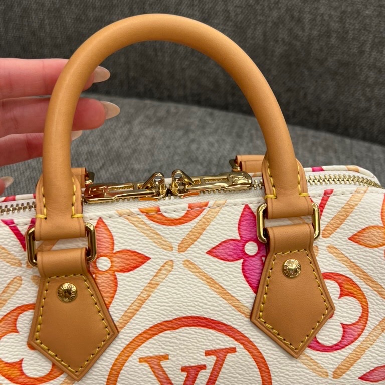 Louis Vuitton by the pool 24SS度假系列 Speedy 20-11
