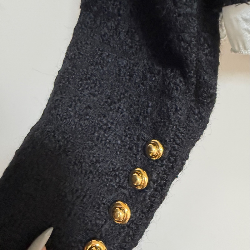 Miumiu 粗花呢外套 黑色 原價13萬-8