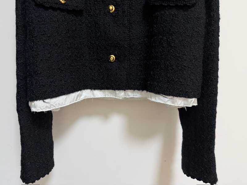 Miumiu 粗花呢外套 黑色 原價13萬-14