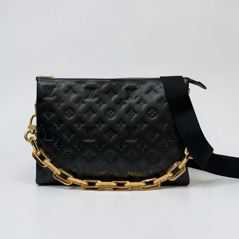 莉亞精品♡ Lv  Coussin MM 黑金 二手美包-0