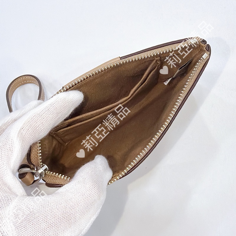 莉亞精品♡ Coach 手拿小包 二手美品-13