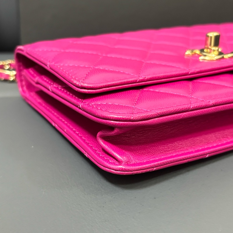 Chanel 粉紫金釦trendy woc-10