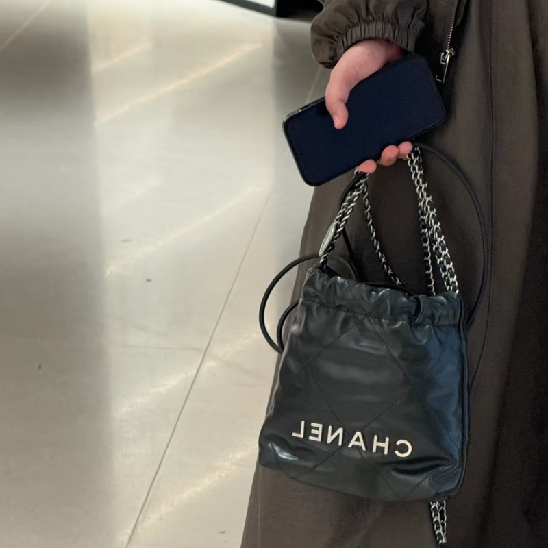 Chanel 香奈兒 mini22 黑銀-41