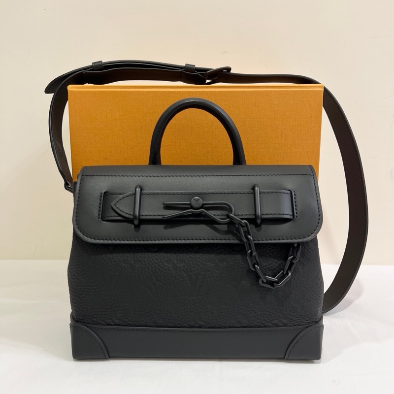 Louis Vuitton Taurillon Monogram Steamer PM 斜背包-5