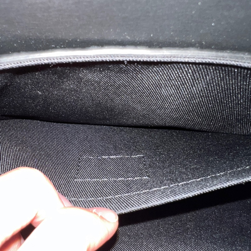 Louis Vuitton Taurillon Monogram Steamer PM 斜背包-9