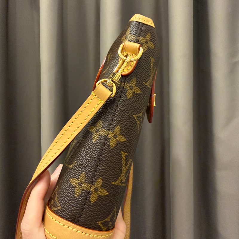 LV 原花金釦Fold me斜背薯條包M80874-4
