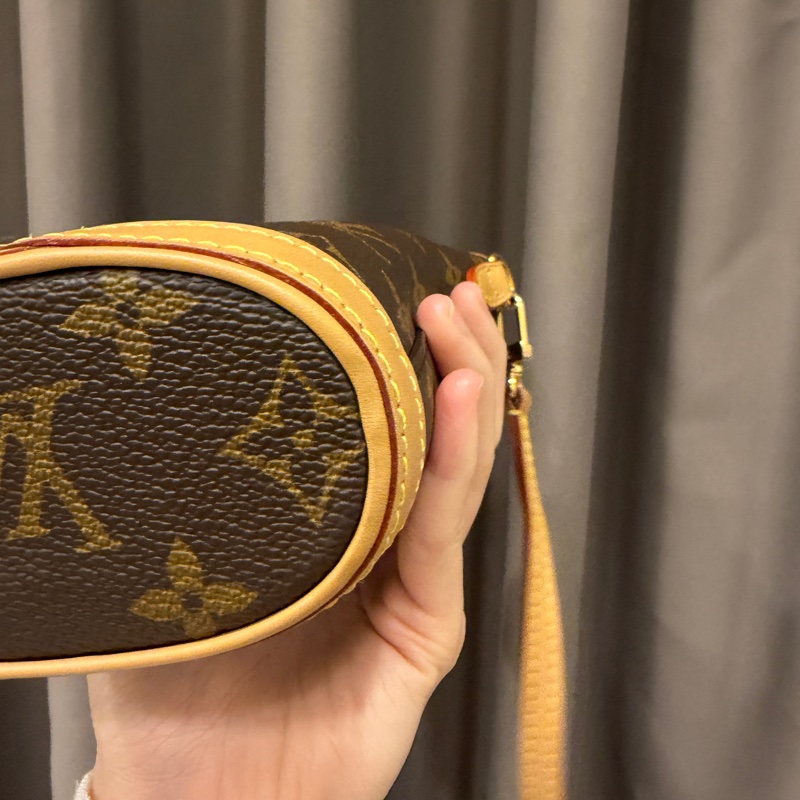 LV 原花金釦Fold me斜背薯條包M80874-10