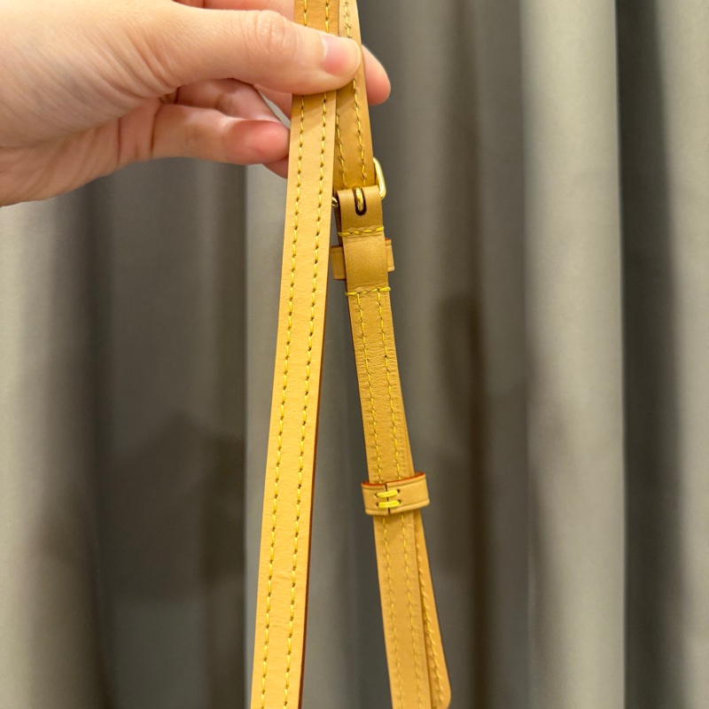 LV 原花金釦Fold me斜背薯條包M80874-15