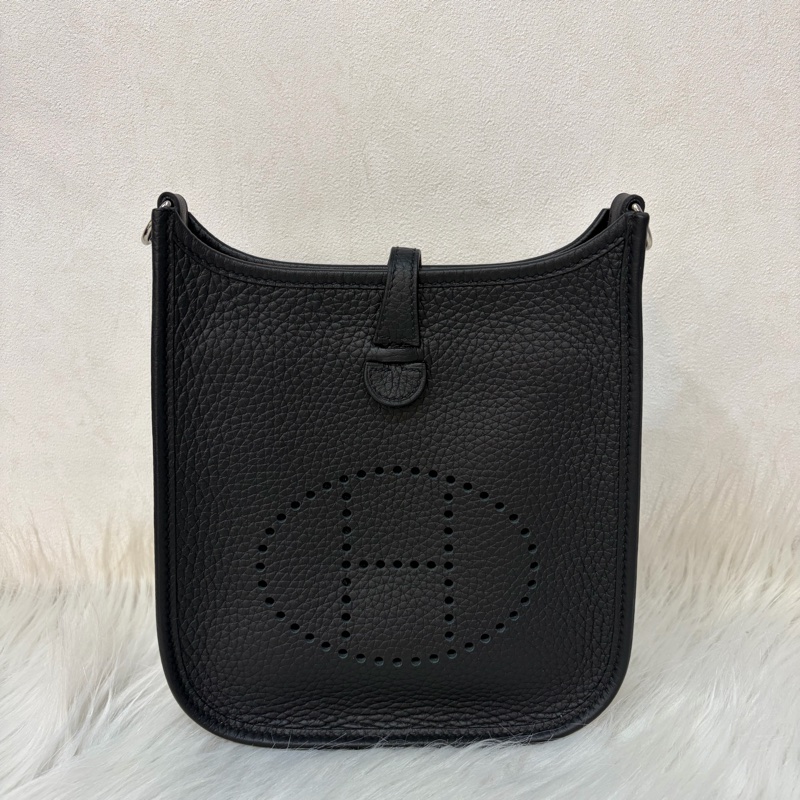 HERMES TC MINI EVELYNE 黑色荔枝皮 銀釦 洞洞包 肩背包 斜背包 2用包-1