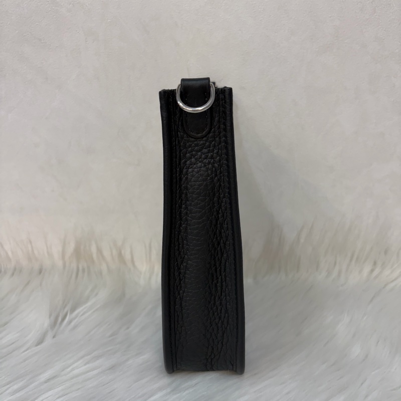 HERMES TC MINI EVELYNE 黑色荔枝皮 銀釦 洞洞包 肩背包 斜背包 2用包-2