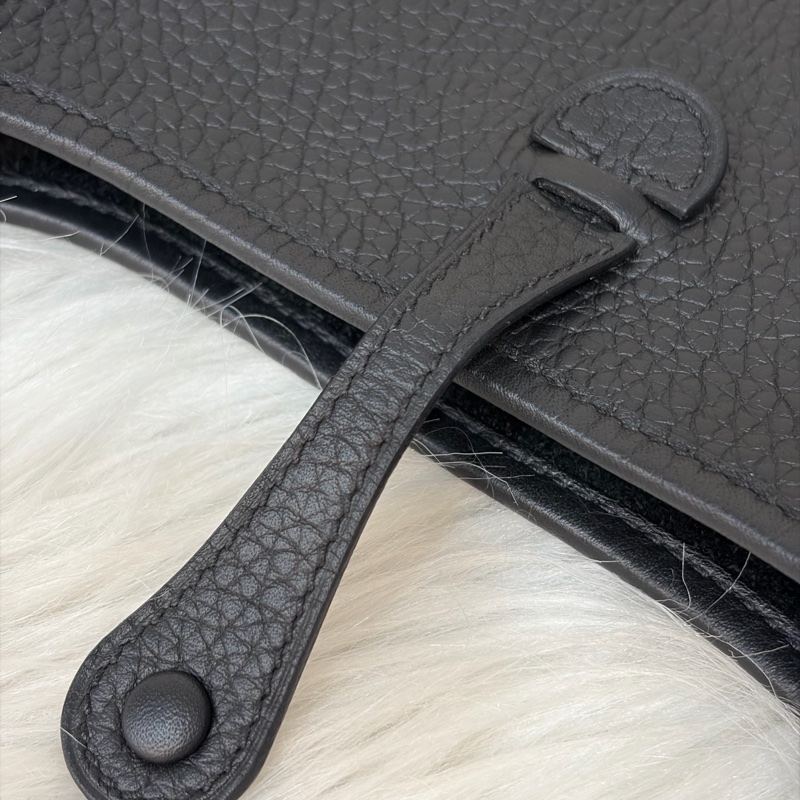 HERMES TC MINI EVELYNE 黑色荔枝皮 銀釦 洞洞包 肩背包 斜背包 2用包-21