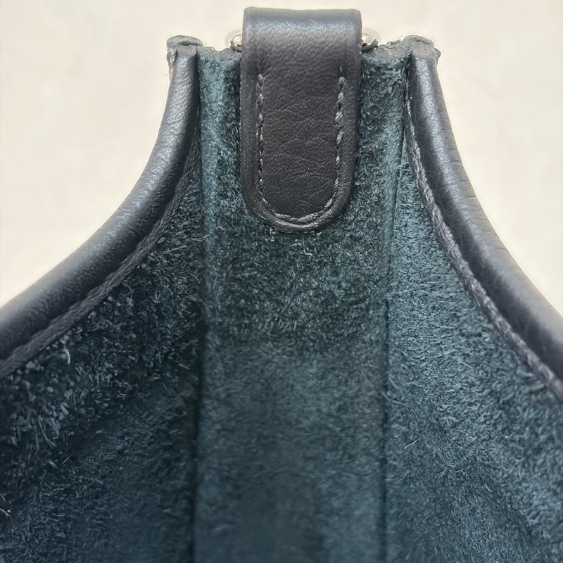 HERMES TC MINI EVELYNE 黑色荔枝皮 銀釦 洞洞包 肩背包 斜背包 2用包-23