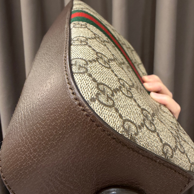 Gucci PVC咖牛皮斜背相機包-11