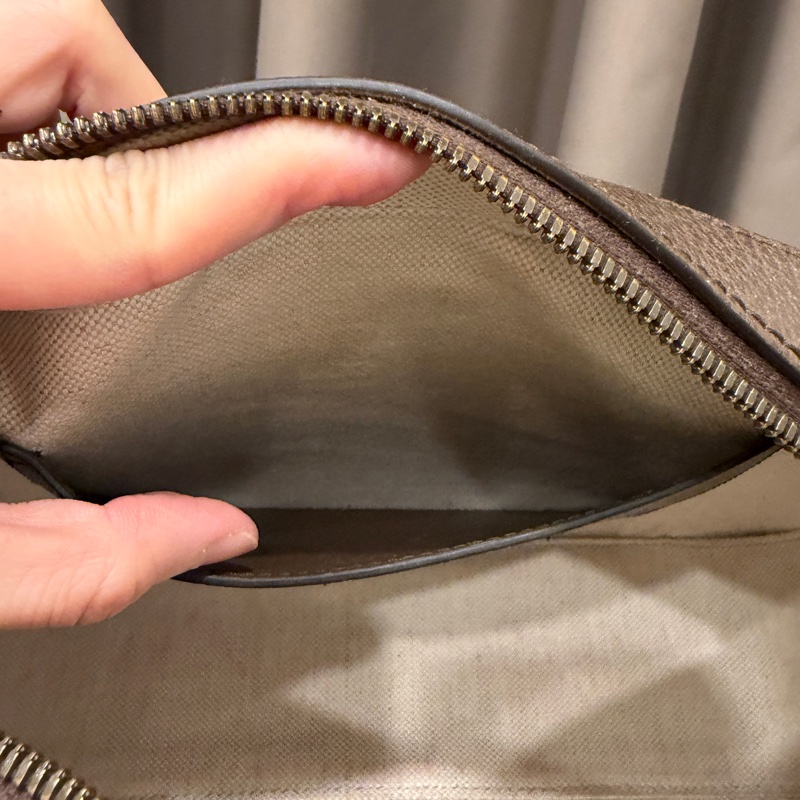 Gucci PVC咖牛皮斜背相機包-18