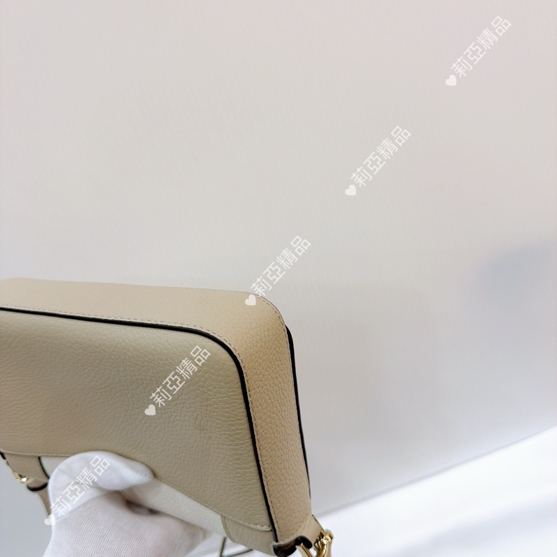 莉亞精品♡ KS奶白斜背包 二手美包-9