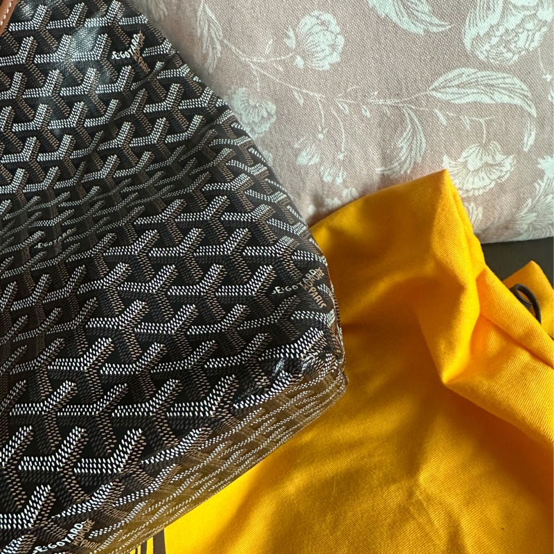 戈雅 腋下包 狗牙包 經典色 黑色棕色 閑置品 有法國巴黎購買單據副本 腋下包 托特包 手提包 側背包 goyard hobo bag black and brown-9