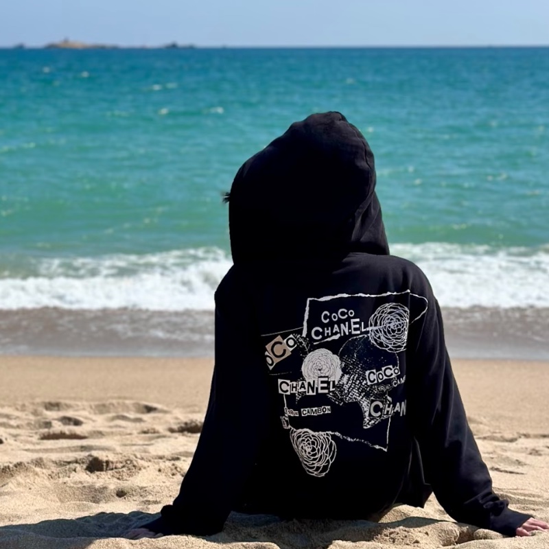 CHANEL Coco刺繡水鑽字母外套♣️-1