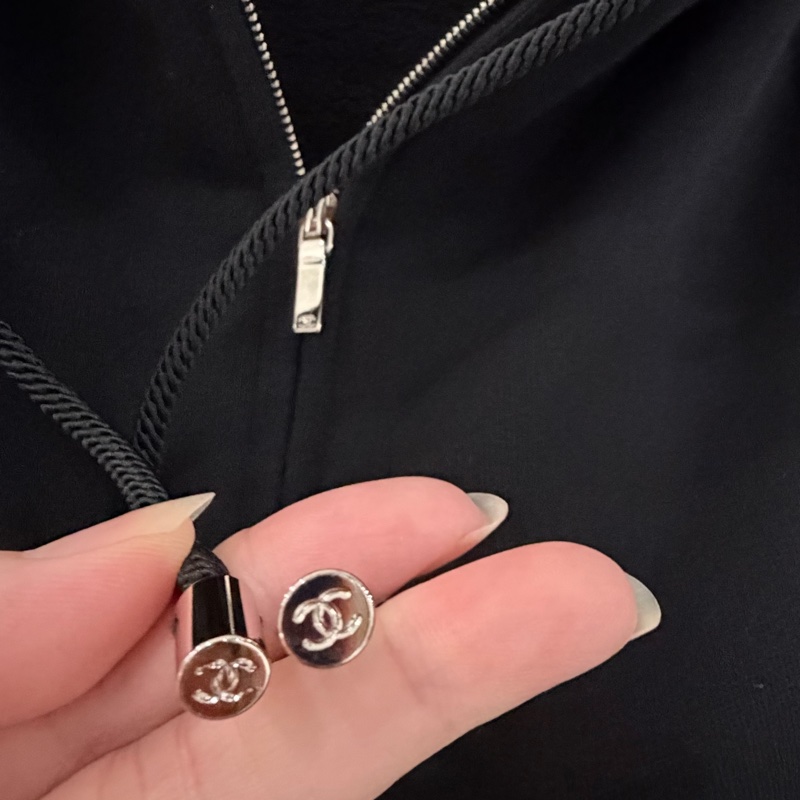 CHANEL Coco刺繡水鑽字母外套♣️-9