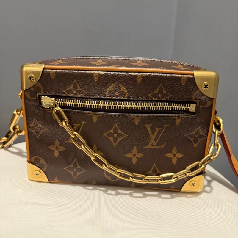 Louis Vuitton LV Mini Soft Trunk 金鏈 斜背包-1