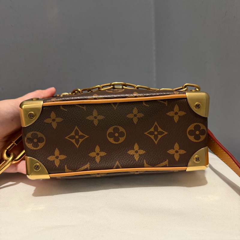 Louis Vuitton LV Mini Soft Trunk 金鏈 斜背包-4